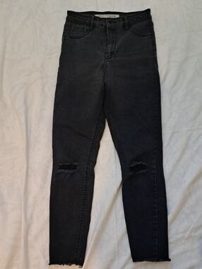 Zara Black High-Rise Ankle Ripped Skinny Jeans